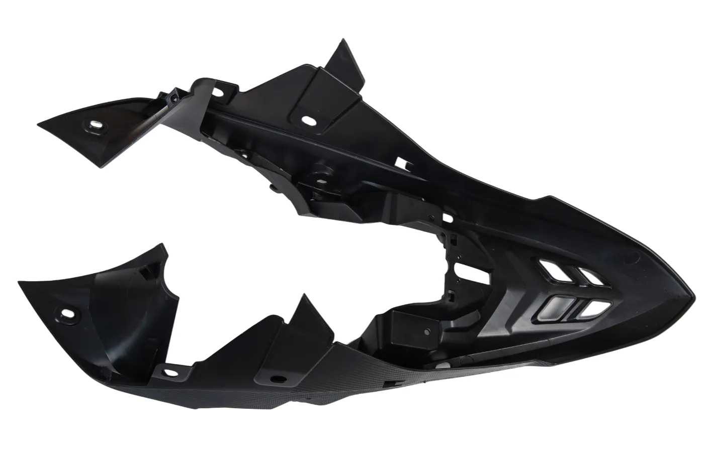 Пластик передний брызговик CADET 300