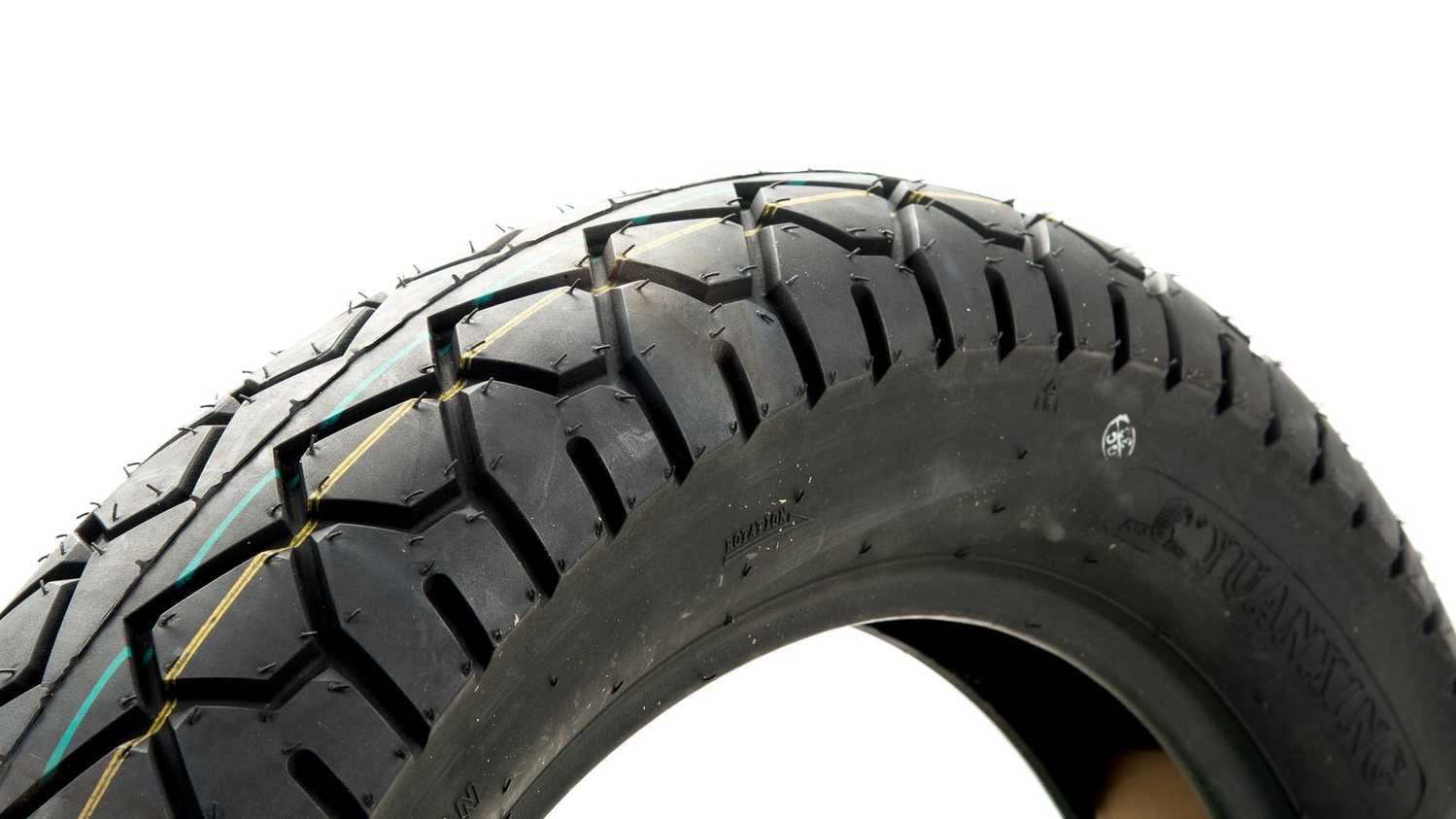 Покрышка мото 16" 130/90-16 P-30 Yuanxing