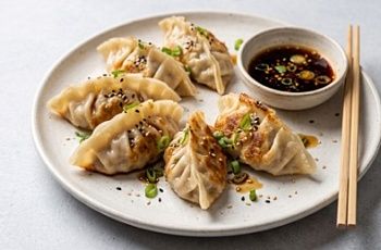 Изображение товара Гёдза с курицей Shiro 500г зам., Россия