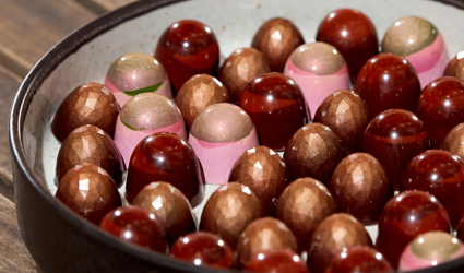 Шоколад, конфеты, зефир, паста