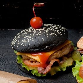 Котлеты свиные со специями Европейские 60г зам. (13,5кг/ кор)