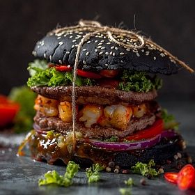 Котлеты Говяжьи с солью и перцем 90г зам. (13,5кг/ кор) Котлеты Говяжьи с солью и перцем 90г зам. (13,5кг/ кор)