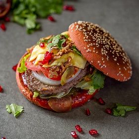 Котлеты Говяжьи с солью и перцем 45г зам. (13,5кг/ кор) Котлеты Говяжьи с солью и перцем 45г зам. (13,5кг/ кор)