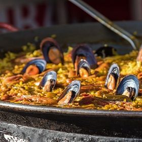 Мидии голубые 1/2 раковины варено-мороженые 30/40 - 1 кг AQUAMARR, Китай