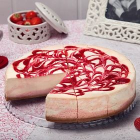 Чизкейк New-York с клубникой (12 порций/ 1,2кг) Чизберри