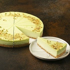 Чизкейк фисташковый Frozen Cake (1,2 кг/12 порций)