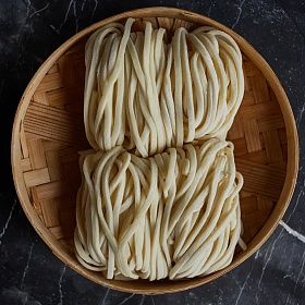 Лапша пшеничная Udon 4мм Thai Chef 1кг зам.