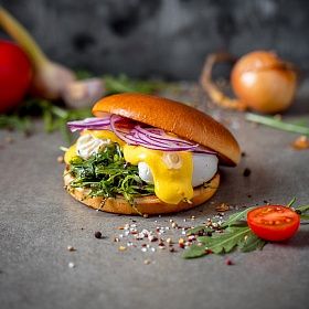 Булочка для бургера Бриошь 125 мм (84г х 24 шт) Bagerstat Foodservice зам., Россия