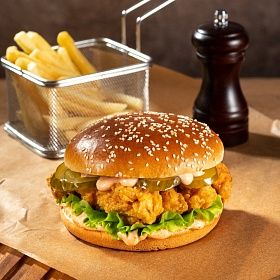 Булочка для бургера Глейз с кунжутом 125 мм (82г х 24 шт) Bagerstat Foodservice зам., Россия Булочка для бургера Глейз с кунжутом 125 мм (82г х 24 шт) Bagerstat Foodservice зам., Россия