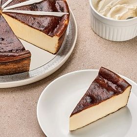 Чизкейк Баскский (12 порций/ 1,3кг) Десертные истории