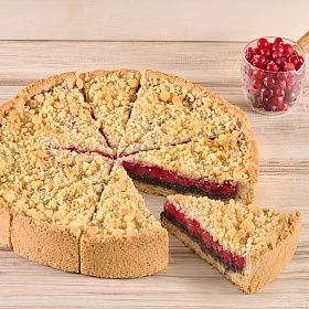 Пирог Брусничный с маком Betty's cake (1,32 кг/12 порций) Пирог Брусничный с маком Betty's cake (1,32 кг/12 порций)